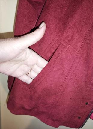 Стильная,лёгкая,вишневая куртка-ветровка-а-ля-шанель,экозамша,большого размера,atlas9 фото