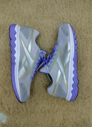 Кроссовки оригинальные reebok 40,5р8 фото