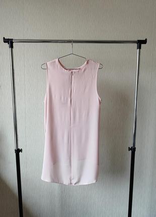 Удлиненная блузка бледно розового цвета с боковыми разрезами2 фото