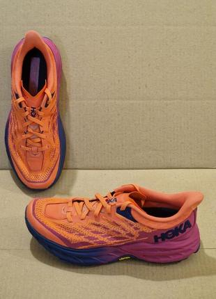 Hoka1 фото