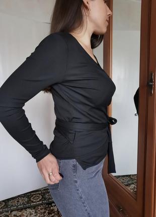 Кофточка женская vero moda черная на запах4 фото