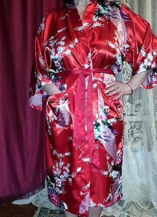 Халат-кимоно сатиновый, красного цвета с павами4 фото
