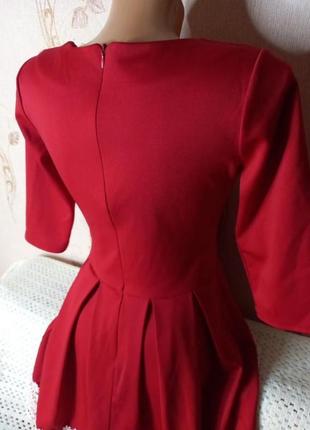 Платье красного цвета4 фото