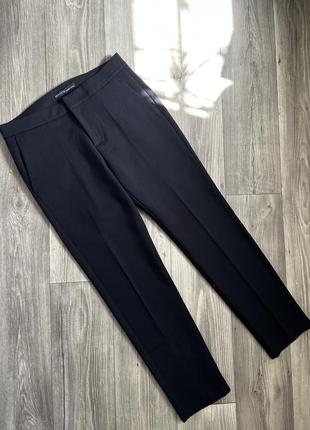 Базовые черные брюки, черные брюки размер м/л2 фото