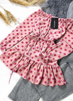 Платье в горошек шифон prettylittlething plt