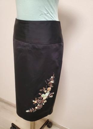 Шикарная брендовая юбка с вышивкой4 фото