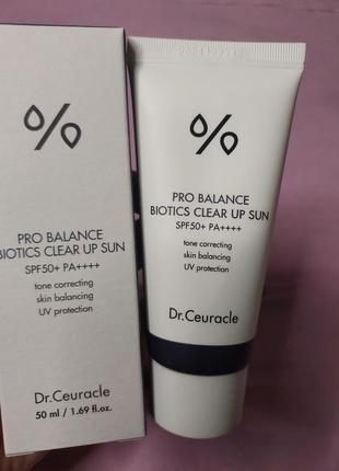 Солнцезащитный крем&nbsp;dr.ceuracle pro balance biotics clear up sun spf 50+ pa++++