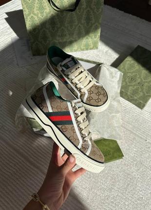 Стильні кеди gucci