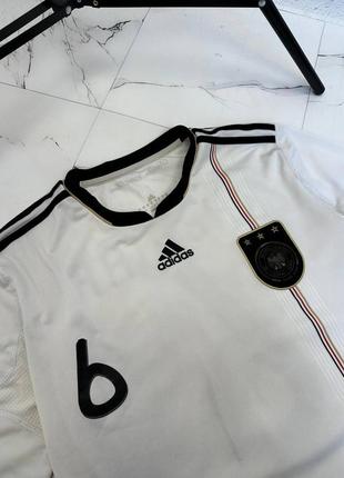 Футбольна футболка adidas deutschland khedira3 фото