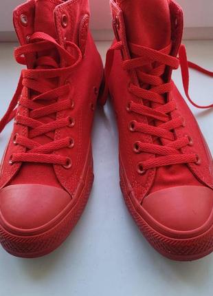 Бомбезні оригінальні кеди 
converse 3