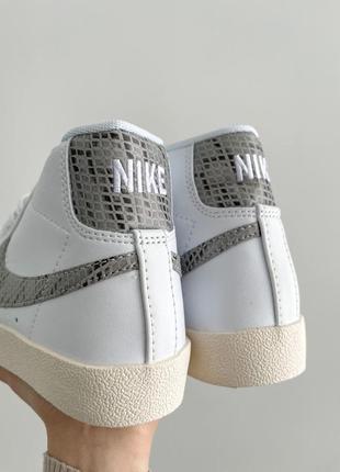 Nike blazer mid 77 snake распродаж3 фото