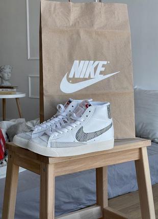 Nike blazer mid 77 snake распродаж1 фото