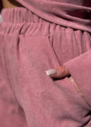 Женский вельветовый костюм в рубчик,базовый,рубашка,джогеры,штаны пудра,джинс,бежевий5 фото