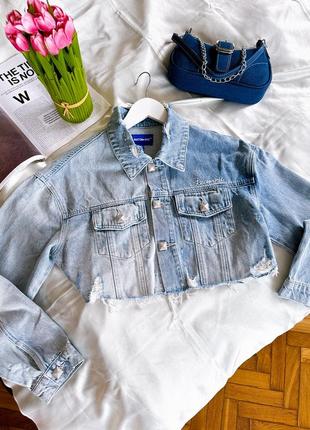 Джинсовка, джинсовая куртка с потертостями кроп 🩵6 фото