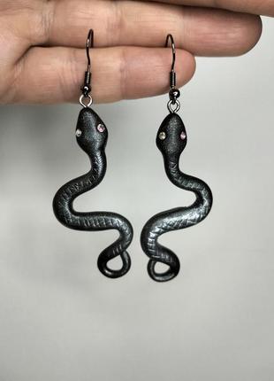 Сережки змія2 фото