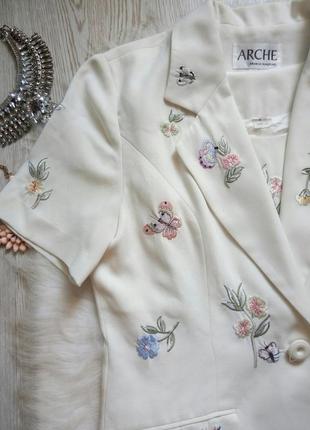 Белый длинный пиджак жилет с блузой цветочная вышивка блейзер рукавами льняной лен7 фото