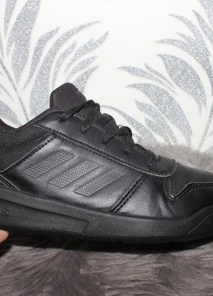 Adidas кроссовки 23 см стелька7 фото