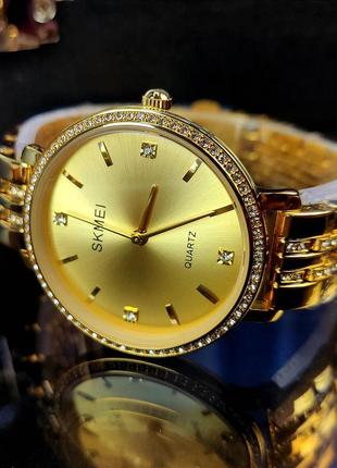 Женские классические наручные стрелочные часы с металлическим браслетом skmei 2006 gdgd