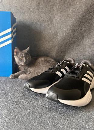 Бігові кросівки adidas response8 фото