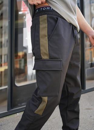 Мужские спортивные повседневные брюки джоггеры люкс качества софтшел на микрофлисе