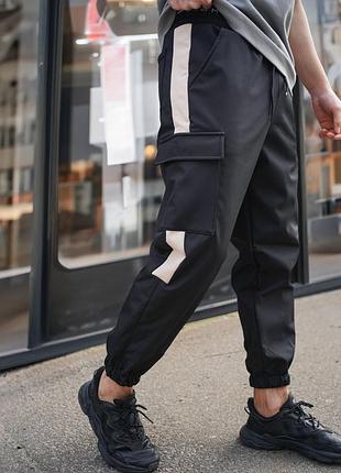 Мужские спортивные повседневные брюки джоггеры люкс качества софтшел на микрофлисе
