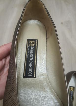 Дизайнерські туфлі шкіряні roberto capucci (італія) 38.5 розмір6 фото