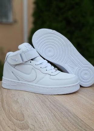 Женские nike air force белые высокие на меху