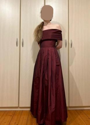 Платье платье макси вечернее выпускное фотосессия выпускное бордо открытые плечи hennes1 фото