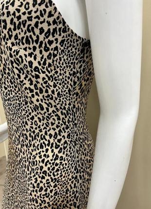 Леопардовое платье миди6 фото