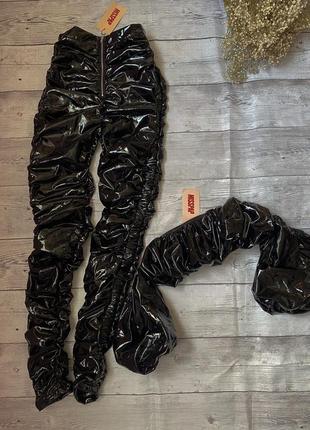 Костюм кожаный латексный эко кожа лосины леггинсы короткий укороченный бра облегающий обтягивающий теплый на флисе