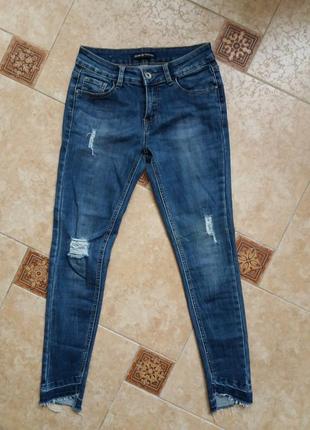 Трендові джинси скінні