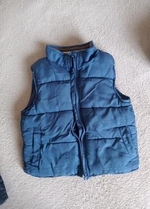 Тепла дитяча жилетка 86 р.
