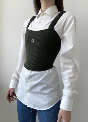 Upcycling upcycle corset fred perry корсет ручной работы с лямками и шнуровкой7 фото