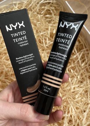 Nyx тональний крем для обличчя флюїд з spf2 фото