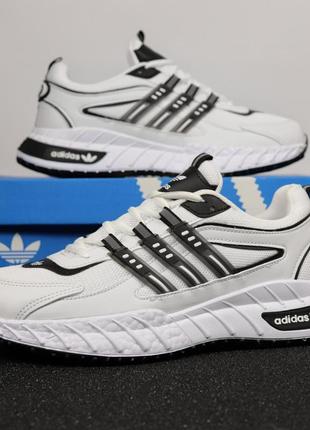 Чоловічі замшеві, білі з чорним, стильні кросівки adidas. 40-44 рр. 8689 кк демісезонні