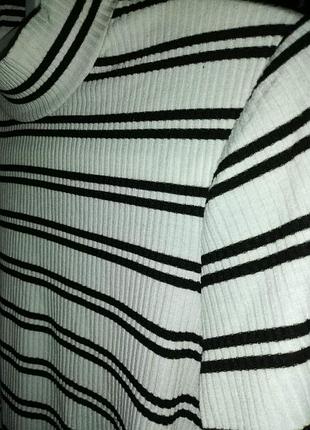 Гольф смужка біло-чорний3 фото