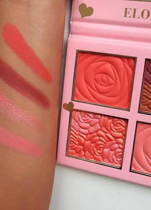 Палетка румян the battle of the roses от eloise