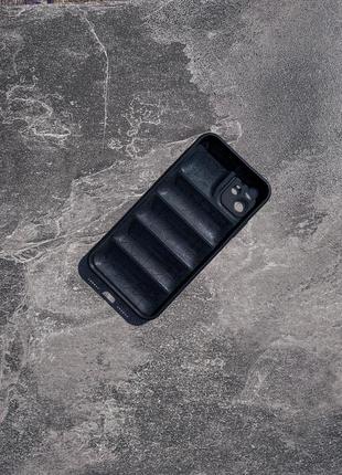 Силиконовый спортивный черный чехол пуховик nike puffer лого на айфон iphone 11/12/133 фото