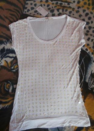 Футболка ошатна