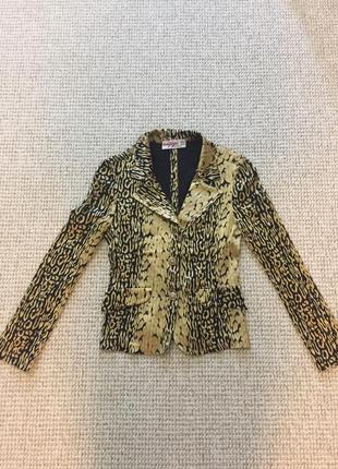Леопардовый пиджак