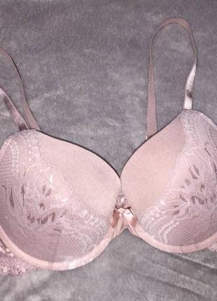Неймовірно гарненький  бюстгальтер hunkemoller пуш-ап