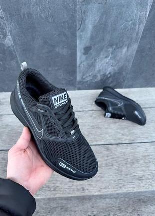 Чоловічі спортивні кросівки на літо nike чорні легкі повсякденні кросівки найк4 фото