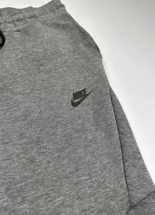 Спортивные штаны nike tech fleece4 фото