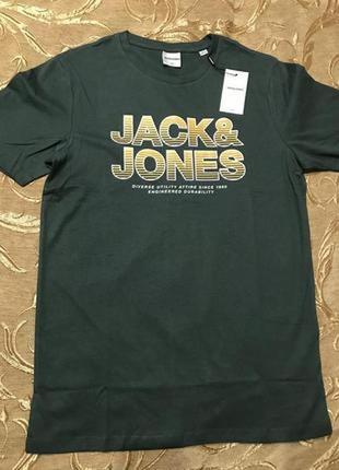 Футболка jack & jones. розмір м.1 фото