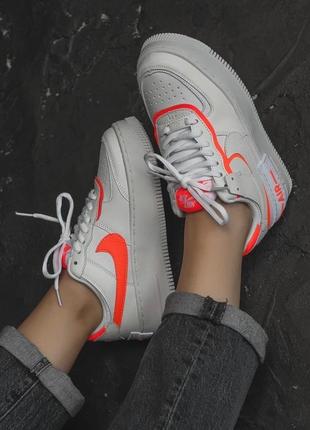 Классные женские кроссовки nike air force 1 shadow белые1 фото