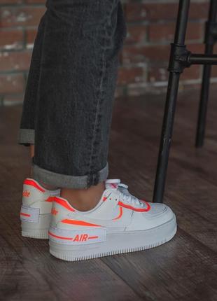 Классные женские кроссовки nike air force 1 shadow белые4 фото