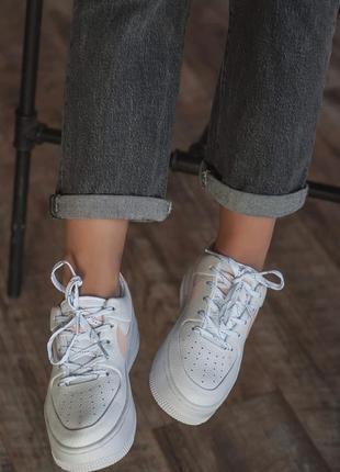 Нереально милые женские кроссовки nike air force 1 shadow белые6 фото