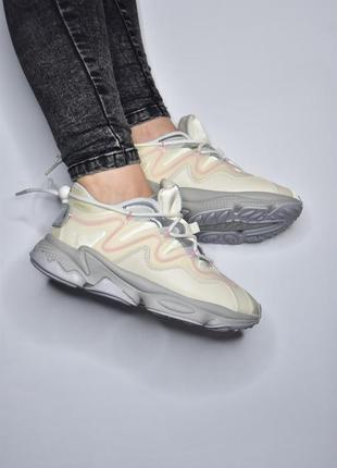 Ozweego plus chalk white clear pink silver metallic