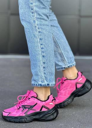 Яркие кроссовки женские, стильные и дужную удобные1 фото