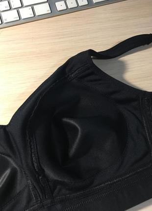 Бюстгальтер marks & spencer 32с 70с extra high impact sports bra10 фото